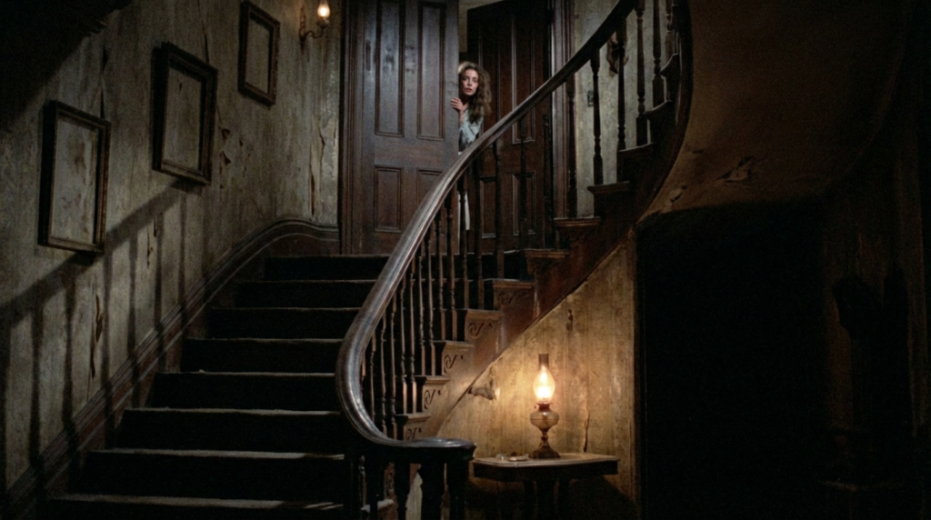 सीढ़ियों की आवाज